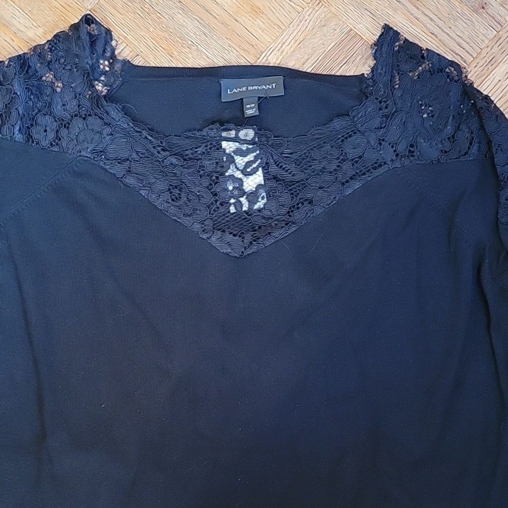 Lane Bryant Women's V-Neck Sweater with Lace Neckline Size 18/20 - Picture 5 of 9
